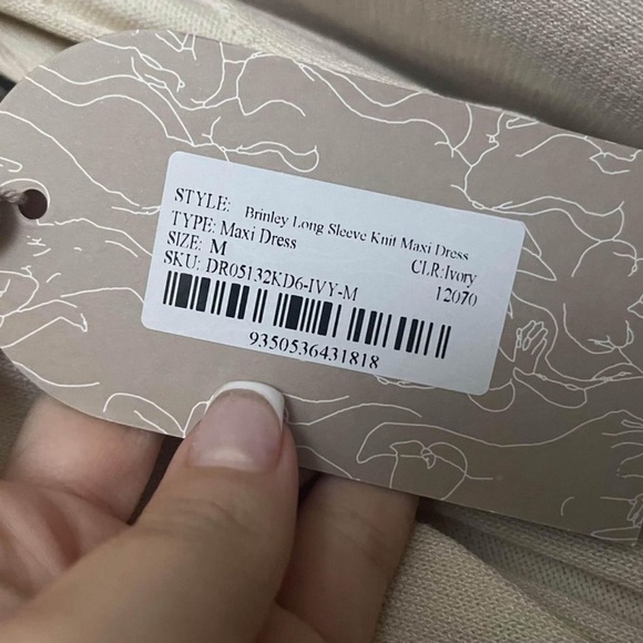 Women's Meshki Maxi Dress - Picture 2 of 5